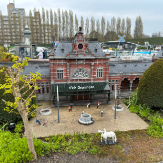 Beeldreis door de geschiedenis van de stad Groningen